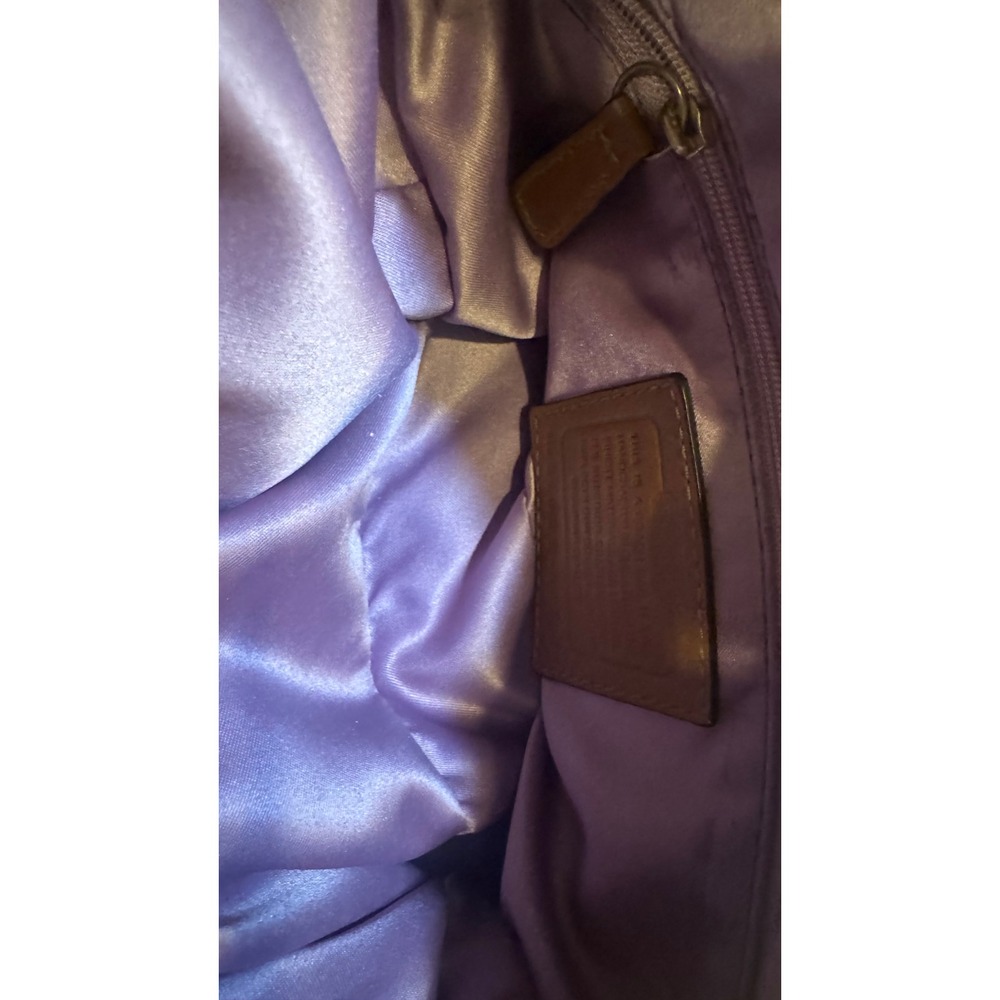 Coach Kristin 2010 Tan Leather 2 Way Double Zip Bag Gold Tone Hardware 
Preloved - Picture 10 of 15